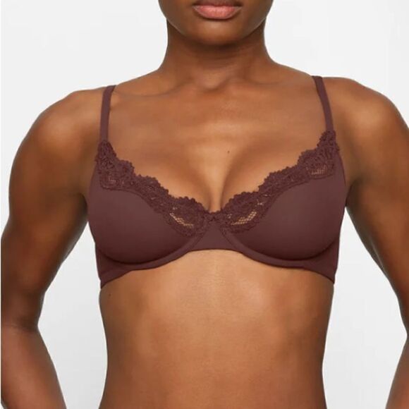 NWT SKIMS fits everybody lace underwire bra - Picture 1 of 5